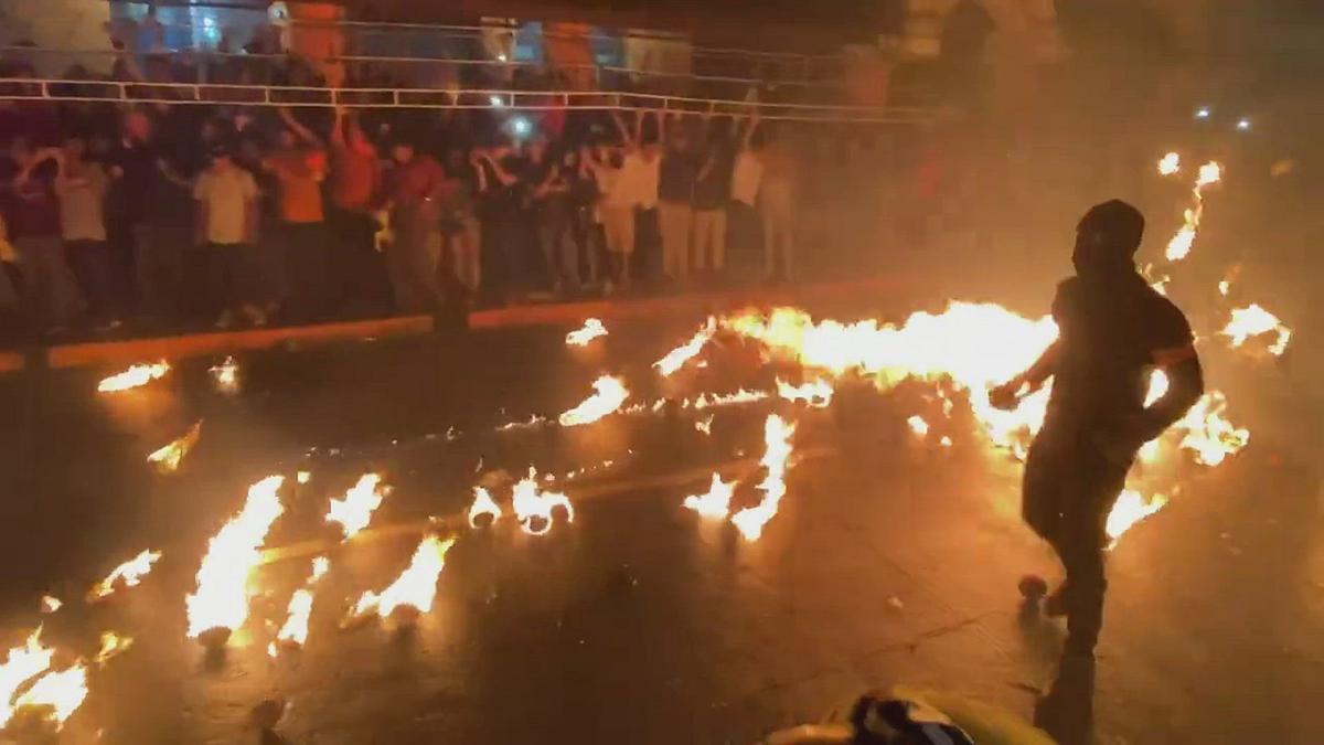 'Video thumbnail for Balls of fire Festival El Salvador'