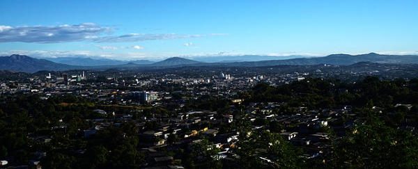 Move to El Salvador