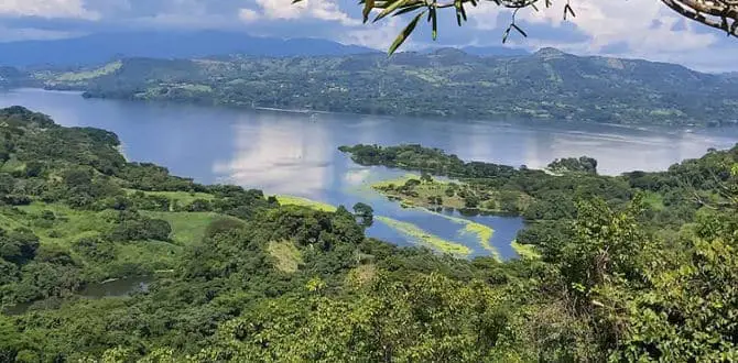 Lake Suchitlan El Salvador