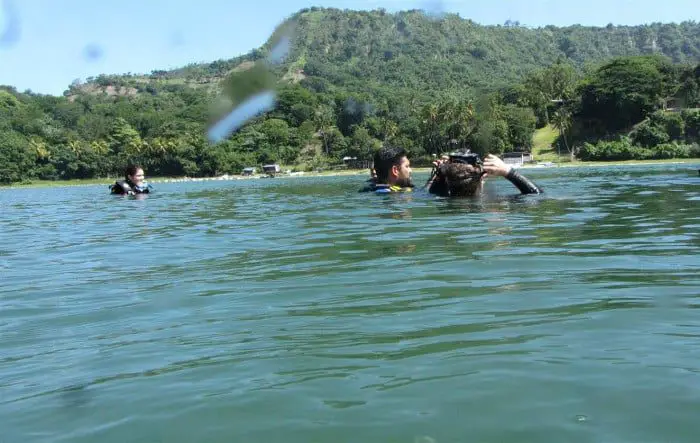 Scuba diving in El Salvador