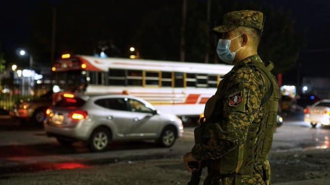El Salvador soldier