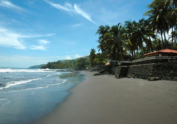 El Zonte beach El Salvador