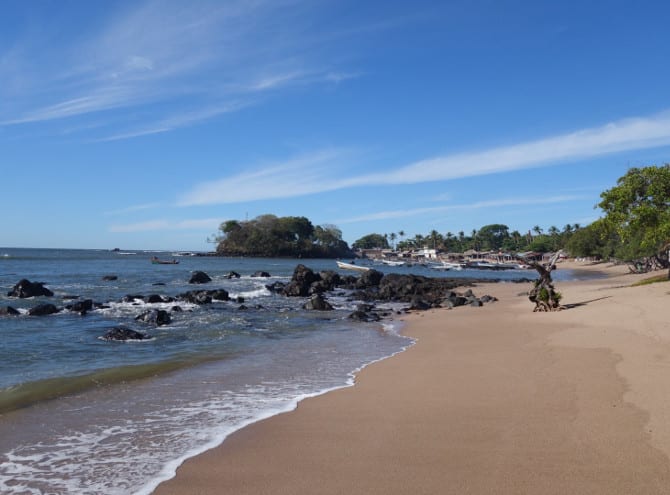 Los Cobanos beach