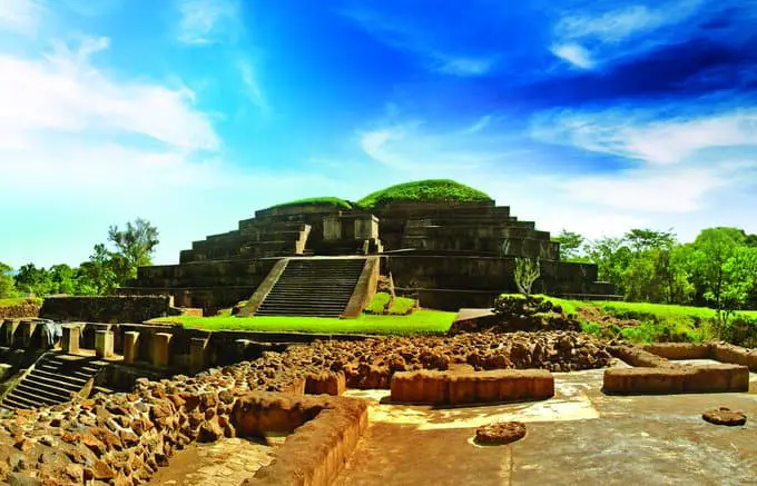Tazumal Mayan Ruins