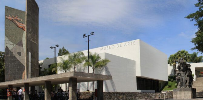 El Salvador Art Museum