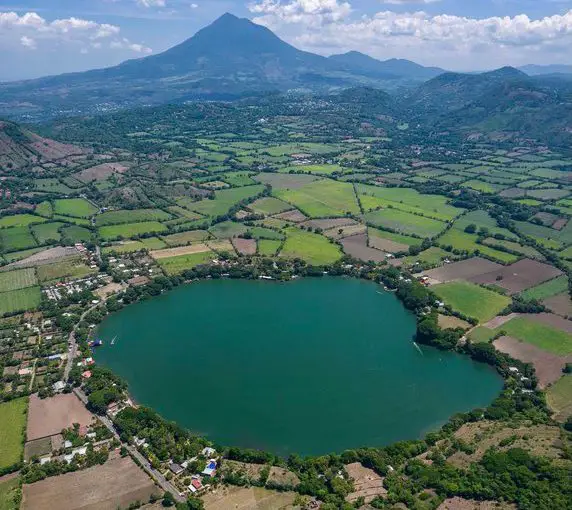 Lagoon in San Vicente