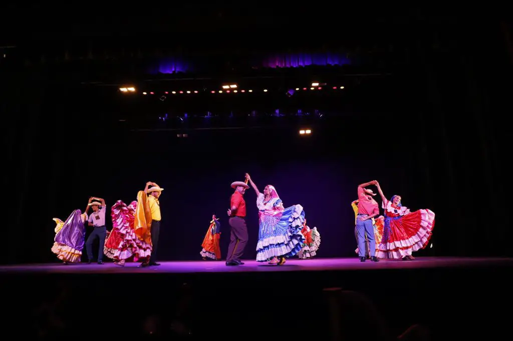 Salvadoran Music and Dance