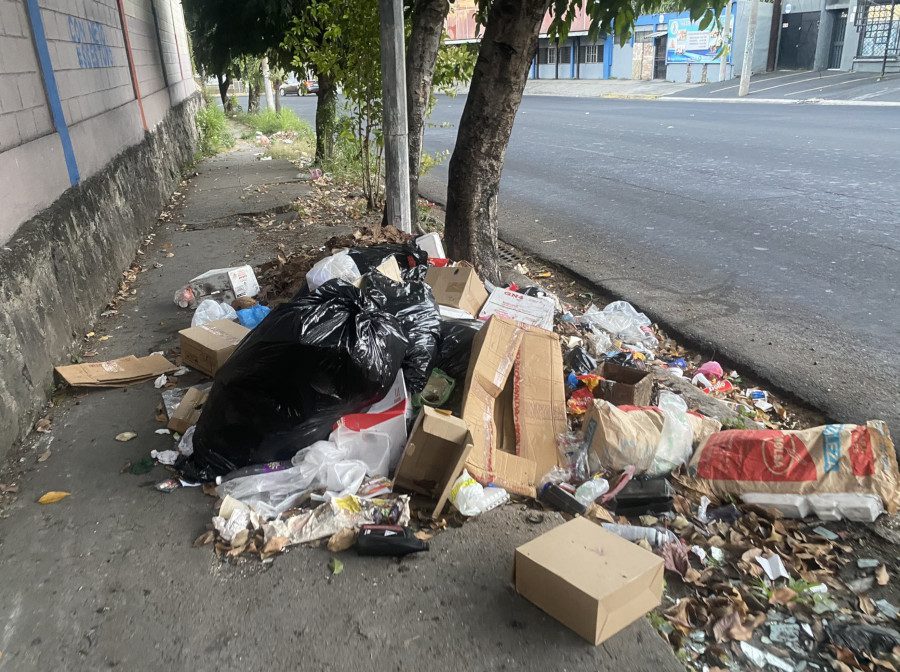 Trash Problem in El Salvador.