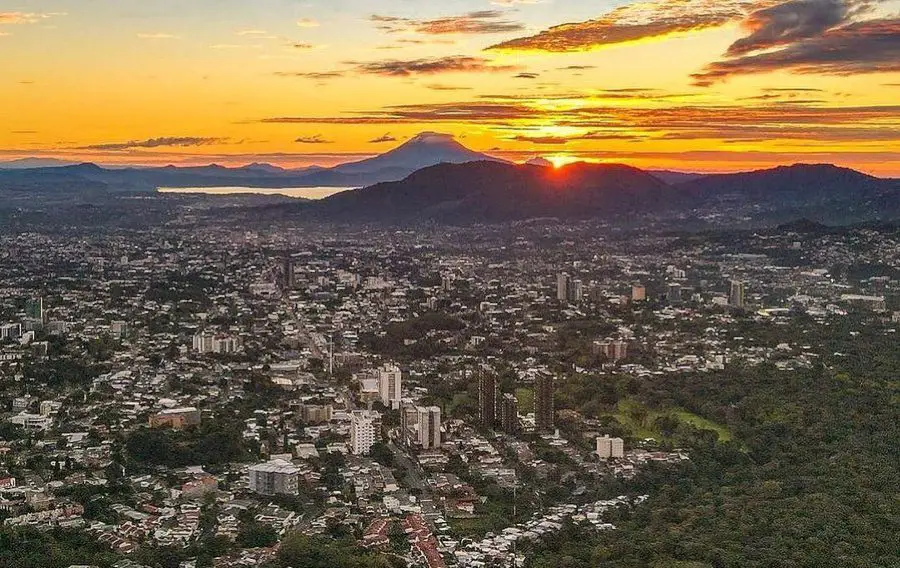 Living in El Salvador Top Reasons for Moving to El Salvador