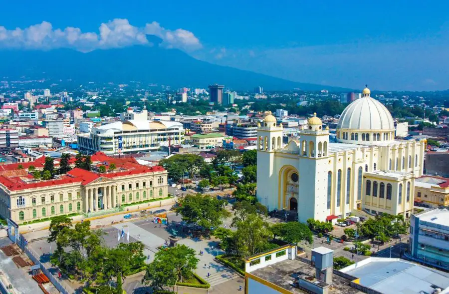 El Salvador, smallest country in Latin America