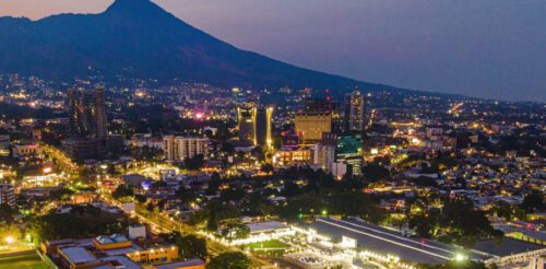El Salvador Economy Expands 4.8% in Q1 of 2026
