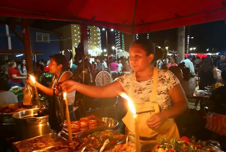 Nahuizalco night market