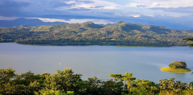 Lake Suchitlan in El Salvador