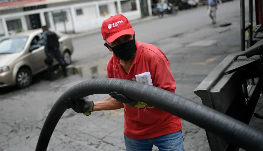 Venezuela Gasoline Worker
