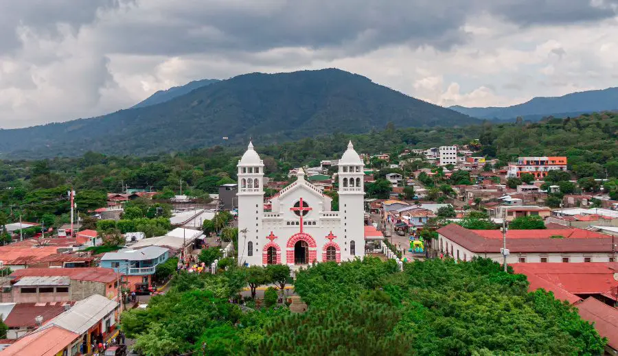 El Salvador Tourism: A journey through a country with rich culture