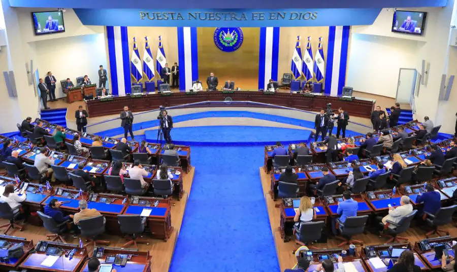 Women in Government in El Salvador