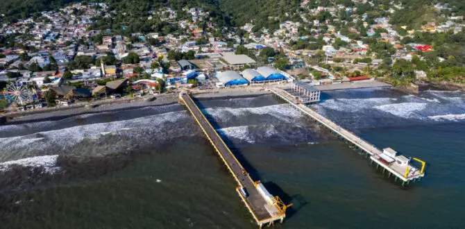 Port of La Libertad Pier