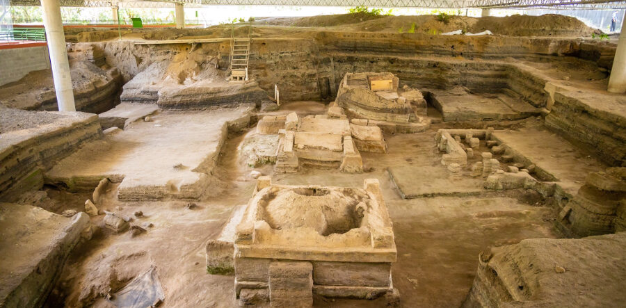Cihuatan El Salvador, Great Mayan Archaeological site.
