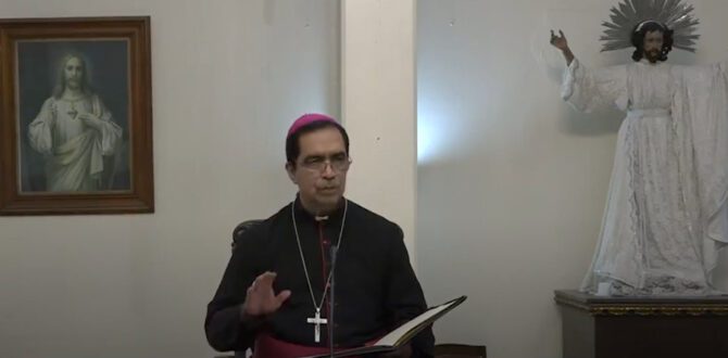 Archbishop José Luis Escobar Alas