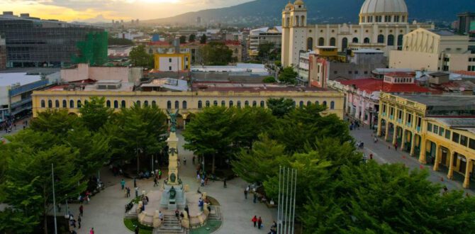 El Salvador Landmarks