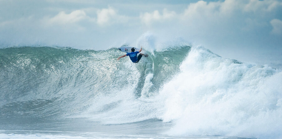 Surf Tournaments in El Salvador