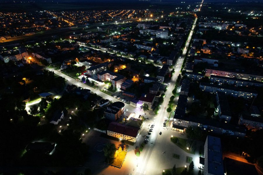 San Salvador feels different after dark, and people notice
