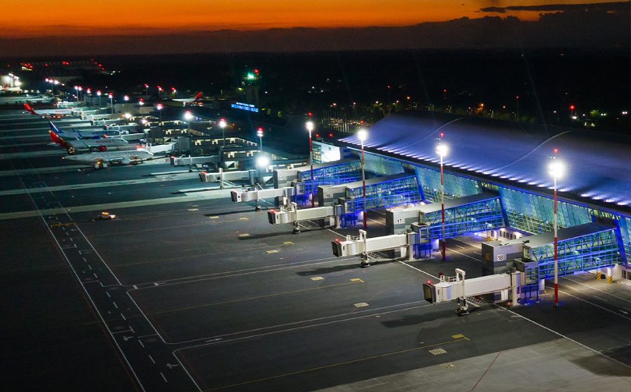 El Salvador Airport Exceeds 1 Million Visitors