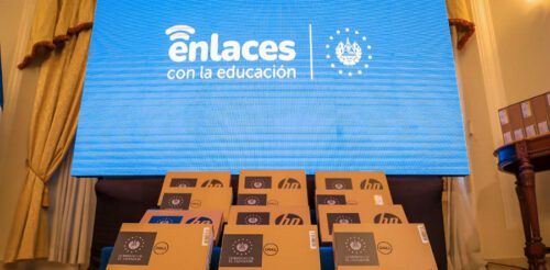 Free Computers for Students in El Salvador