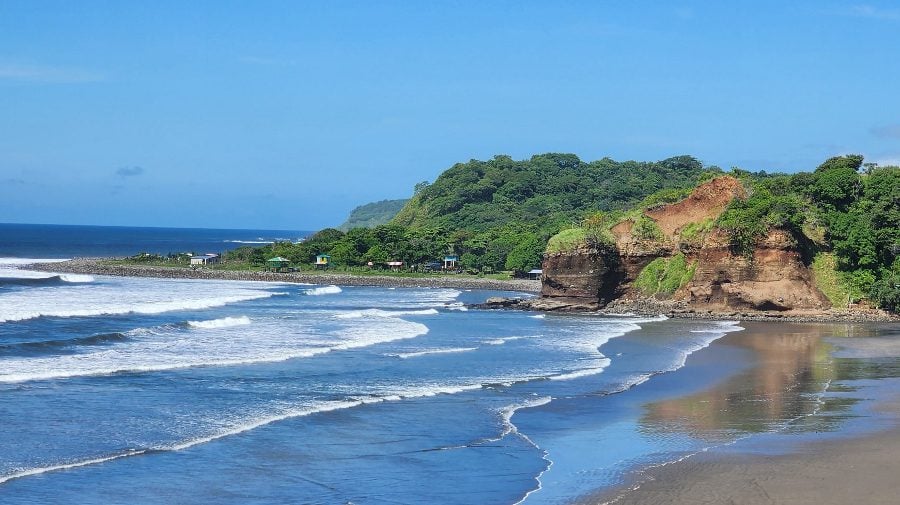 Playa Punta Mongo El Salvador.