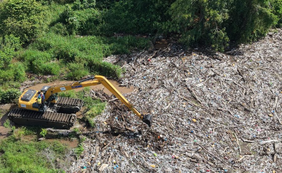 Trash Problem in El Salvador