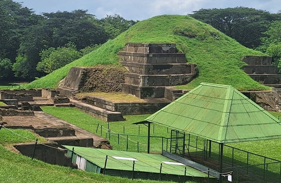 San Andrés Archaeological Site